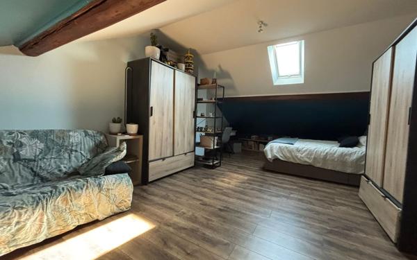 Maison à vendre    4 pièces •  Magenta