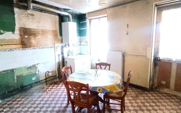 Maison à vendre    3 pièces •  Château-Landon