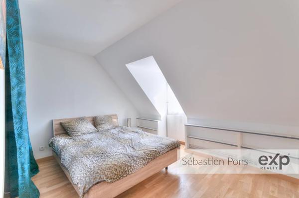 Maison avec piscine couverte