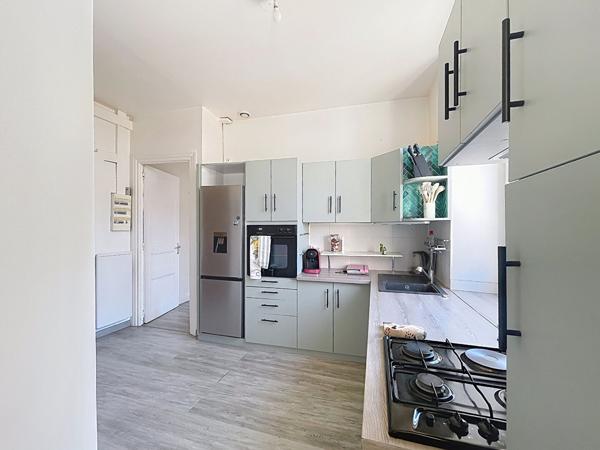 À VENDRE ? Appartement  82 m2 avec grande terrasse à Craponne-sur-Arzon