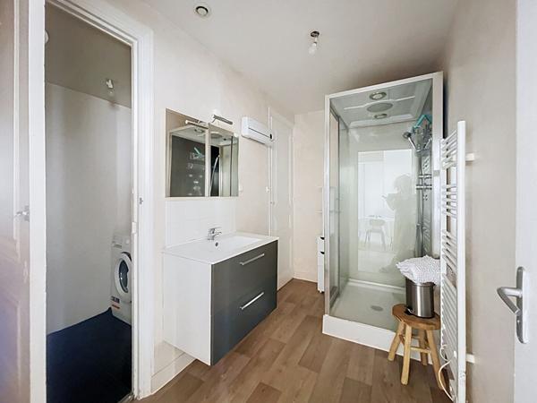 À VENDRE ? Appartement  82 m2 avec grande terrasse à Craponne-sur-Arzon