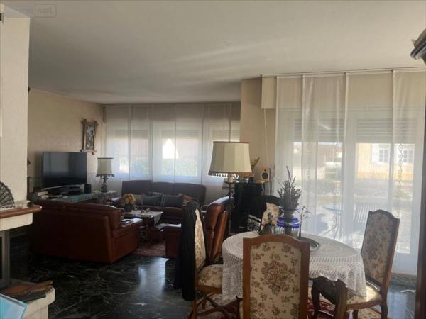 Autres types de maison à vendre à Chaussin dans le Jura (39120), ref : 1985