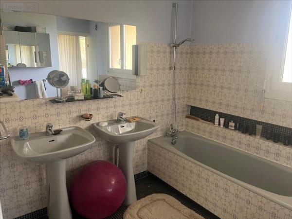 Autres types de maison à vendre à Chaussin dans le Jura (39120), ref : 1985