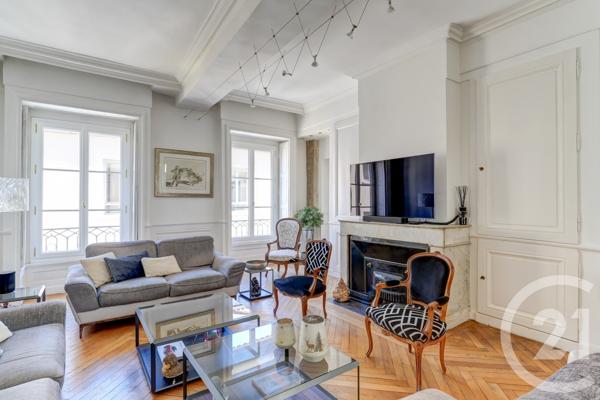 Appartement F5 à vendre  5 pièces - 167,20 m2 LYON - 69001