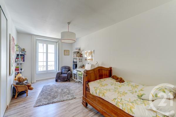 Appartement F5 à vendre  5 pièces - 167,20 m2 LYON - 69001