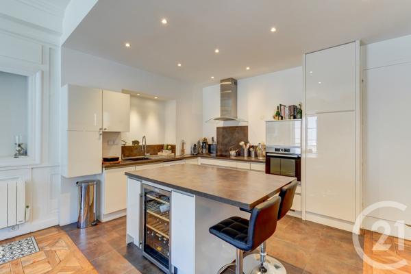 Appartement F5 à vendre  5 pièces - 167,20 m2 LYON - 69001