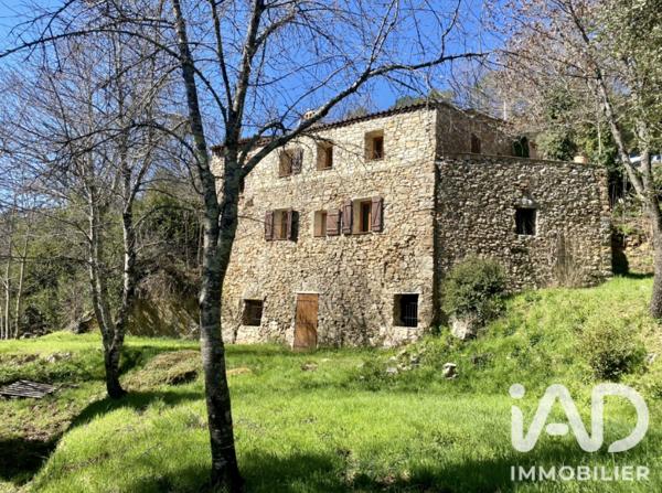 Maison à vendre 5 pièces 195 m² Flayosc