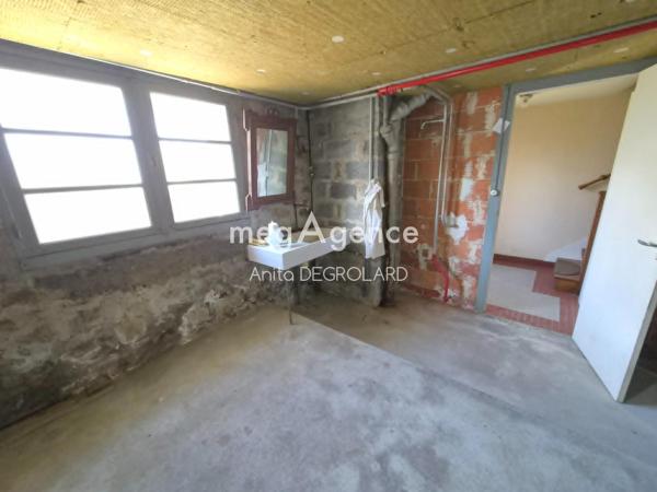 Maison à LA ROCHE-SUR-YON, 85000 - 4 pièces 66m²