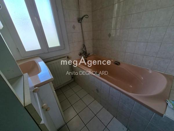 Maison à LA ROCHE-SUR-YON, 85000 - 4 pièces 66m²