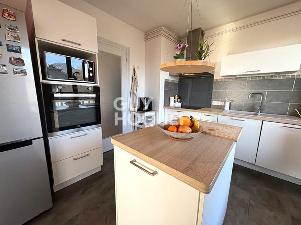 APPARTEMENT À LOUER DE 3 PIÈCES DE 86,46 M²