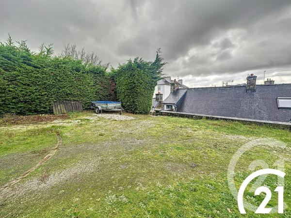 Immeuble à vendre  123 m2 GUINGAMP - 22