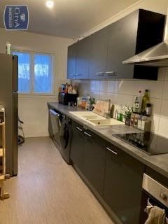 Appartement à louer 3 pièces 67.14m² Fleury-les-Aubrais (45400)