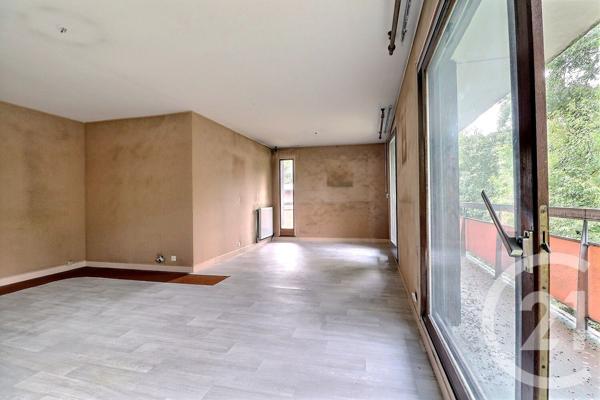 Appartement F5 à vendre  5 pièces - 104,06 m2 TREMBLAY EN FRANCE - 93