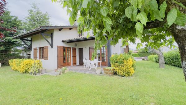 Landaise 5 pièces avec garage sur un terrain de 800m²