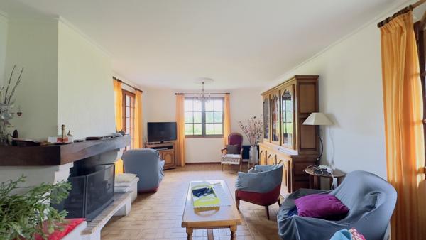 Landaise 5 pièces avec garage sur un terrain de 800m²