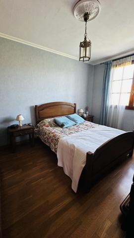 Landaise 5 pièces avec garage sur un terrain de 800m²