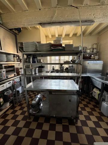 Vente                                                      Maison
                        
                     6 pièces                      130 m2                     à Chaumont-en-Vexin