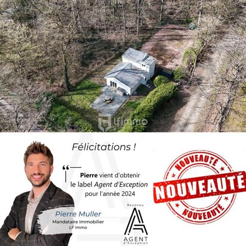 Chalet, à usage d'Habitation, en pleine forêt.