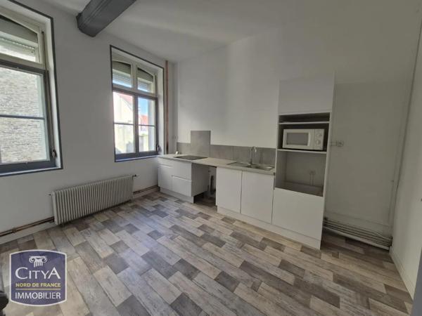 Appartement à louer 4 pièces 108.87m² Saint-Omer (62500)