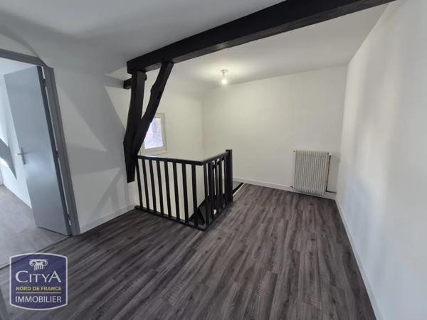 Appartement à louer 4 pièces 108.87m² Saint-Omer (62500)
