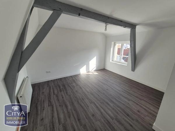 Appartement à louer 4 pièces 108.87m² Saint-Omer (62500)