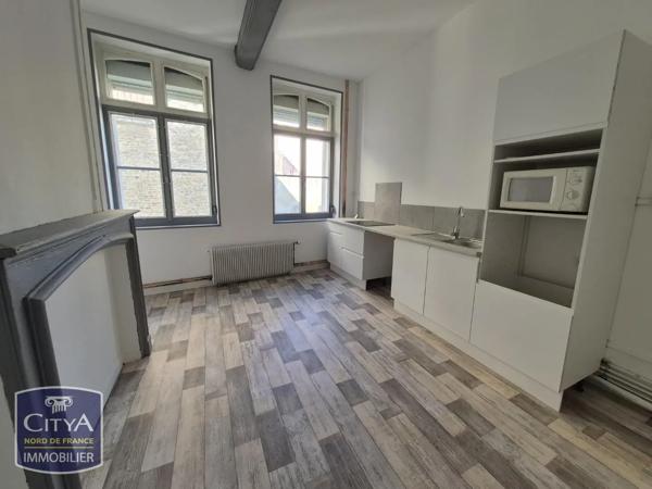 Appartement à louer 4 pièces 108.87m² Saint-Omer (62500)