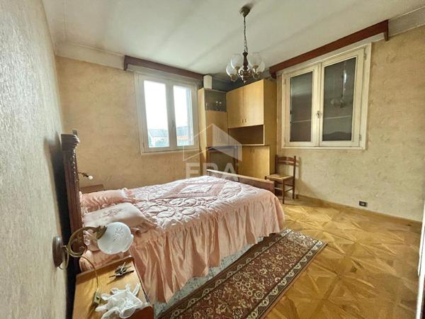 Maison spacieuse à vendre à Sartrouville - 7 pièces, 4 chambres
