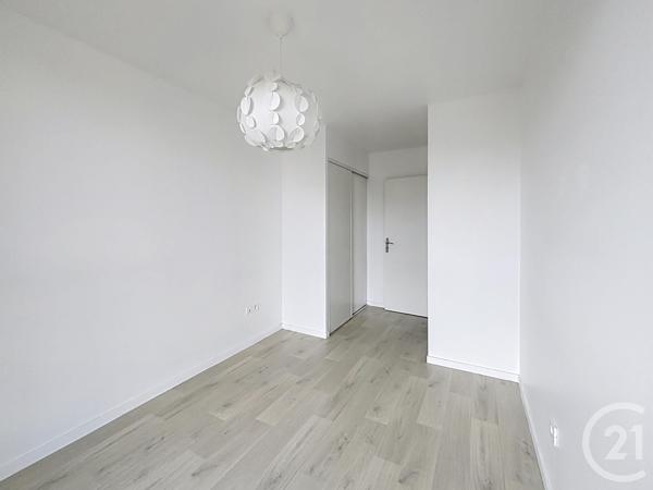 Appartement F3 à vendre  3 pièces - 61,90 m2 MOISSY CRAMAYEL - 77