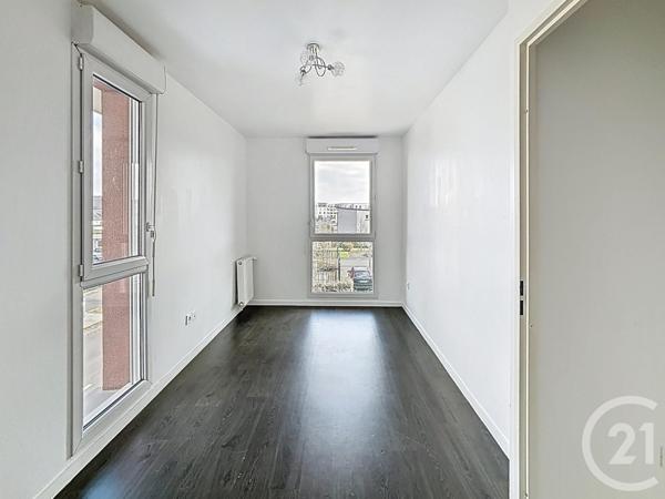 Appartement F3 à vendre  3 pièces - 61,90 m2 MOISSY CRAMAYEL - 77