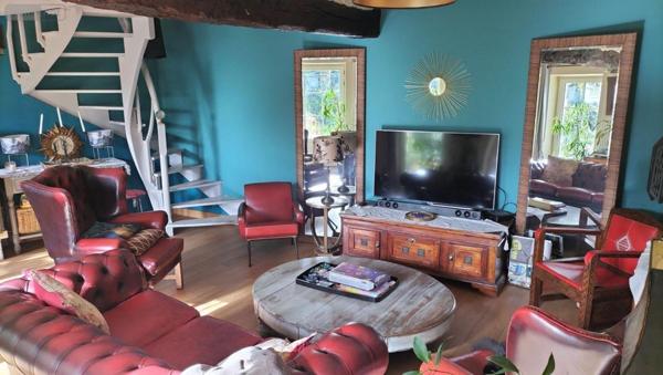 Maison de ville à vendre à Melle dans les Deux-Sèvres (79500), ref : 11720