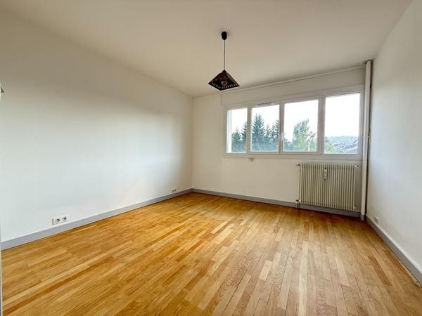 Appartement - 5 pièces - 114 m²