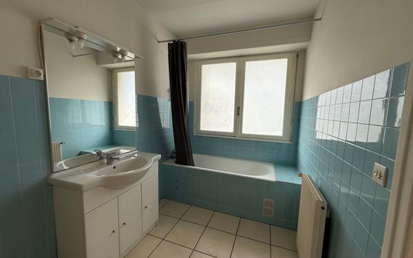 Appartement à vendre    2 pièces • 67,56 m2 Pau