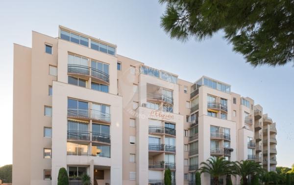 Vente Appartement P3 + Loggia + Parking Le grau-du-roi   
