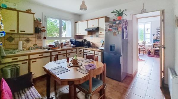 IDEAL INVESTISSEURS - T4 avec garage et jardin 127m2