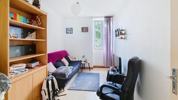 IDEAL INVESTISSEURS - T4 avec garage et jardin 127m2