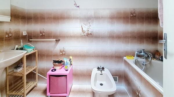 IDEAL INVESTISSEURS - T4 avec garage et jardin 127m2