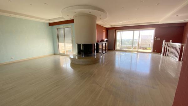 Appartement 5 pièce(s) 3 chambre(s) 196.37 m²
