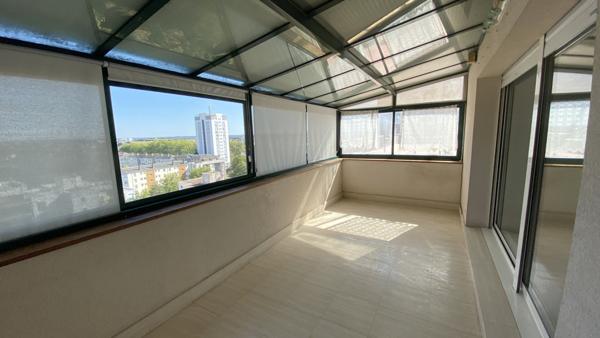 Appartement 5 pièce(s) 3 chambre(s) 196.37 m²