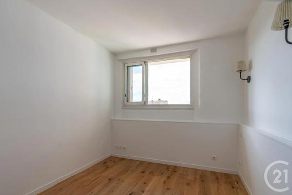 Appartement F2 à vendre  2 pièces - 41,20 m 2   LA VARENNE ST HILAIRE  - 94