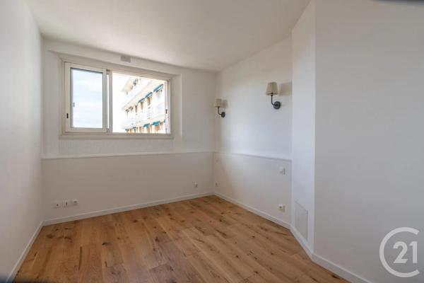 Appartement F2 à vendre  2 pièces - 41,20 m 2   LA VARENNE ST HILAIRE  - 94