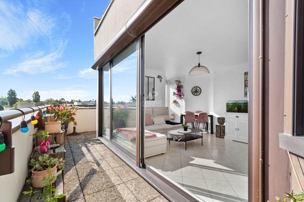 Appartement Saint Germain En Laye 3 pièce(s) 64.70 m2 291 480 € ** - Référence 17219