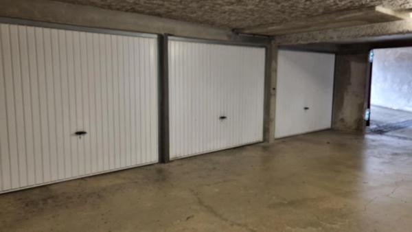 RARE- BRIVE CENTRE - BEAU T3 AVEC TERRASSE- GARAGE et CAVE