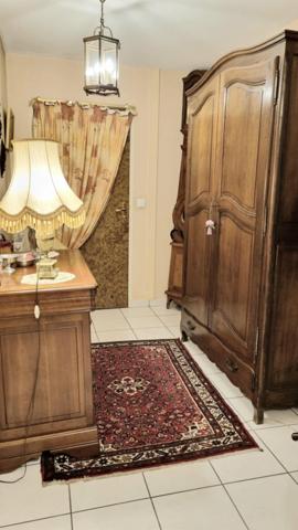 RARE- BRIVE CENTRE - BEAU T3 AVEC TERRASSE- GARAGE et CAVE