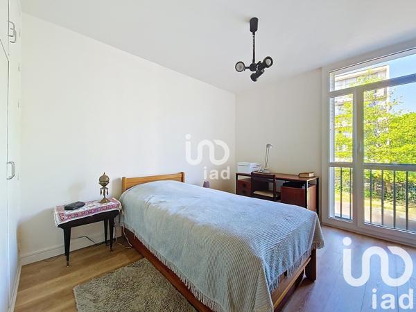 Appartement 5 pièces de 86 m² à Ris-Orangis (91130)