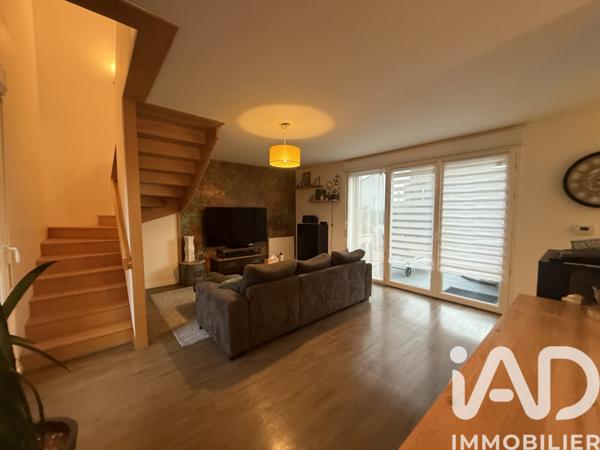 Maison à vendre 5 pièces 100 m² Vert-Saint-Denis