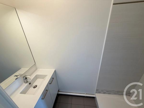 Appartement à vendre  5 pièces - 95 m 2   BEZONS  - 95