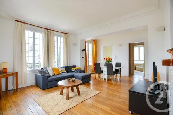 Appartement à vendre  5 pièces - 95 m 2   BEZONS  - 95