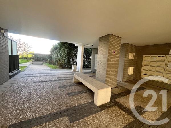 Appartement à vendre  5 pièces - 95 m 2   BEZONS  - 95