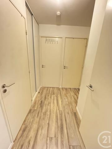 Appartement à vendre  5 pièces - 95 m 2   BEZONS  - 95