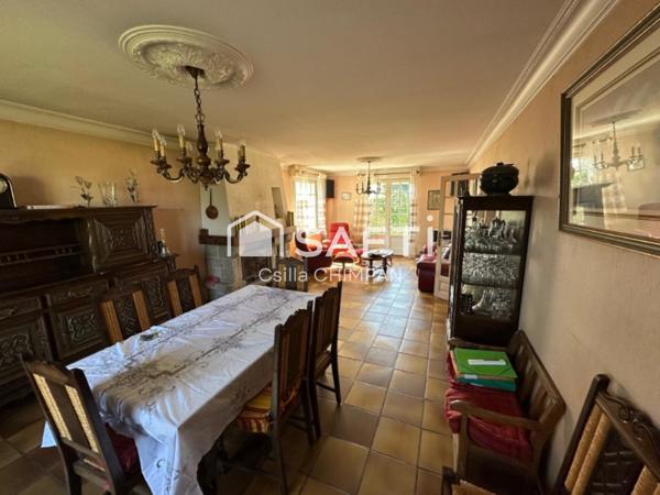 Belle néo-bretonne à proximité de toutes commodités et terrain constructible